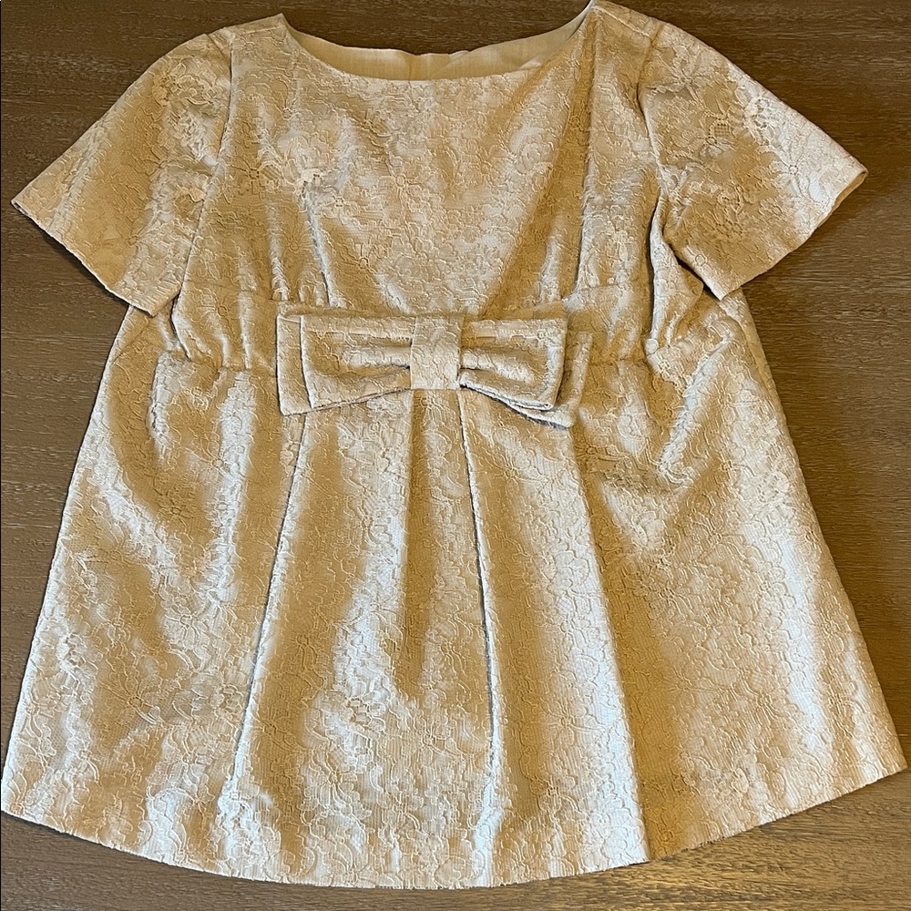 50’s Style  Cream Lace short sleeve Shirt Medium with bow